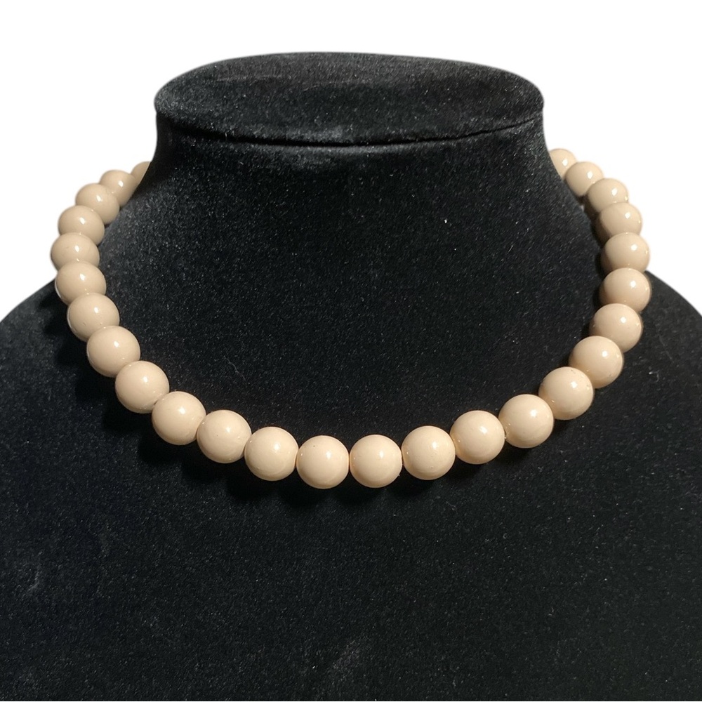 Vintage Park Lane Beige Beaded Choker Necklace- 16.5”